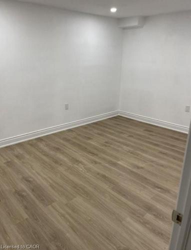 2-259 Penny Lane, Hamilton, ON - Indoor Photo Showing Other Room