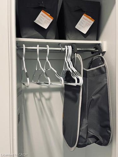 2203-15 Queen Street S, Hamilton, ON - Indoor Photo Showing Laundry Room