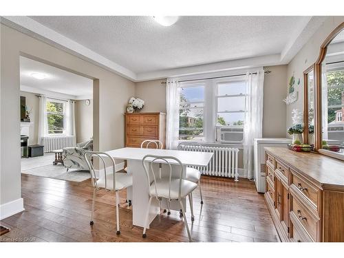 14-25 Mountwood Avenue, Hamilton, ON - Indoor Photo Showing Dining Room