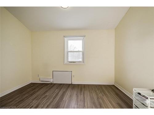 284 Westcourt Place, Waterloo, ON - Indoor Photo Showing Other Room