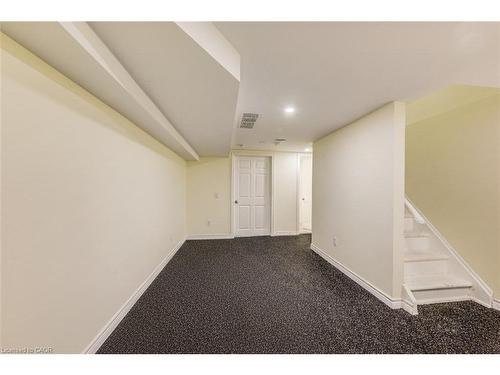 284 Westcourt Place, Waterloo, ON - Indoor Photo Showing Other Room
