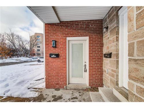 284 Westcourt Place, Waterloo, ON - Outdoor With Exterior