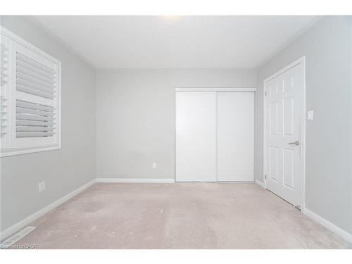 278 Gleave Terrace, Milton, ON - Indoor Photo Showing Other Room