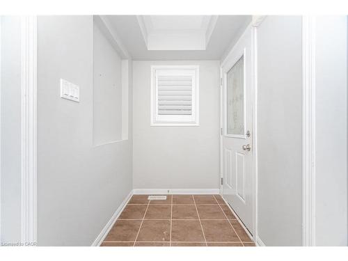 278 Gleave Terrace, Milton, ON - Indoor Photo Showing Other Room