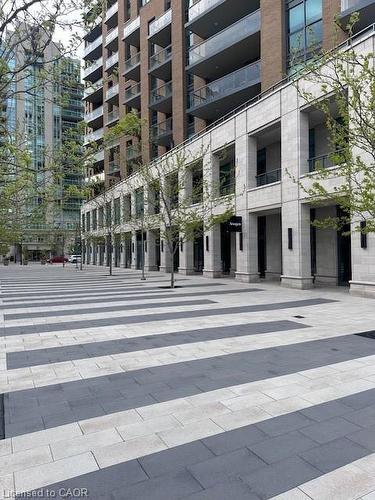 108-2060 Lakeshore Road, Burlington, ON 