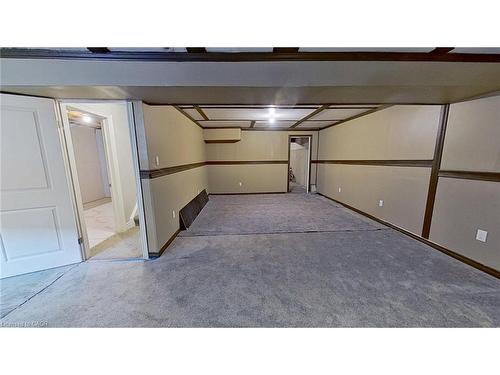 5-1 Chamberlain Avenue, Ingersoll, ON -  Photo Showing Garage