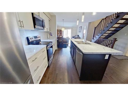 5-1 Chamberlain Avenue, Ingersoll, ON - Indoor Photo Showing Kitchen With Double Sink With Upgraded Kitchen