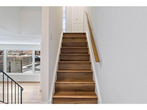 513-270 Montmorency Drive, Hamilton, ON - Indoor Photo Showing Other Room