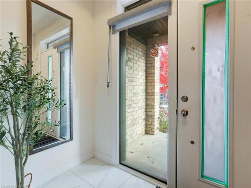 100-166 Deerpath Drive, Guelph, ON - Indoor Photo Showing Other Room