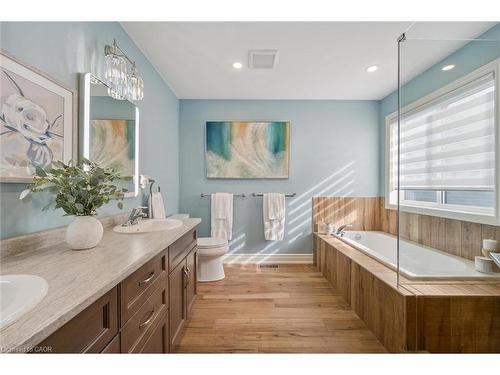 22 Marty Lane, New Hamburg, ON - Indoor Photo Showing Bathroom