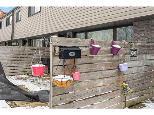 212-250 Montmorency Drive, Hamilton, ON - Outdoor