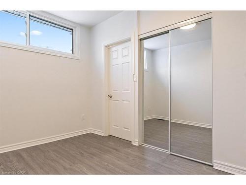 212-250 Montmorency Drive, Hamilton, ON - Indoor Photo Showing Other Room