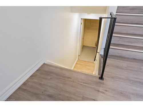 212-250 Montmorency Drive, Hamilton, ON - Indoor Photo Showing Other Room