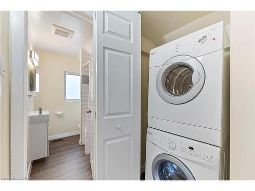 73 Albany Avenue, Hamilton, ON - Indoor Photo Showing Laundry Room