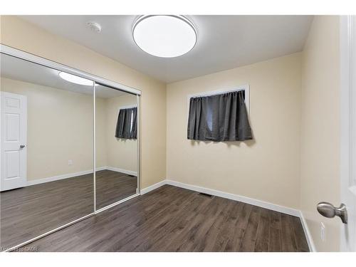 73 Albany Avenue, Hamilton, ON - Indoor Photo Showing Other Room