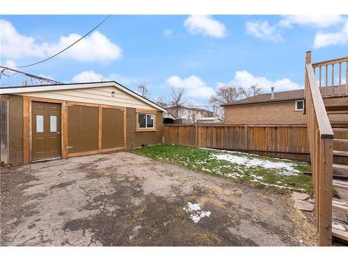 73 Albany Avenue, Hamilton, ON - Outdoor