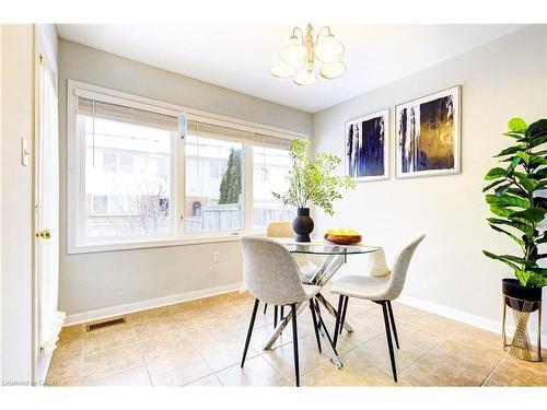 57 Garth Massey Drive, Cambridge, ON - Indoor Photo Showing Dining Room