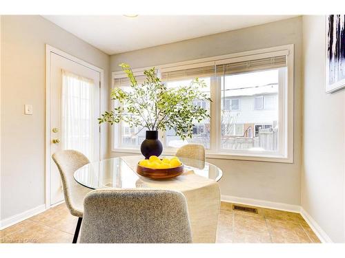 57 Garth Massey Drive, Cambridge, ON - Indoor Photo Showing Dining Room
