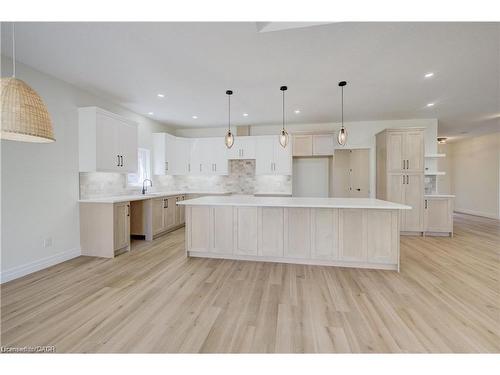 117 Pugh Street, Milverton, ON - Indoor Photo Showing Kitchen With Upgraded Kitchen