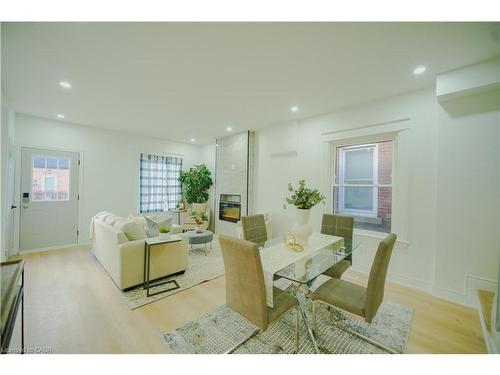 11 East 25Th Street, Hamilton, ON - Indoor