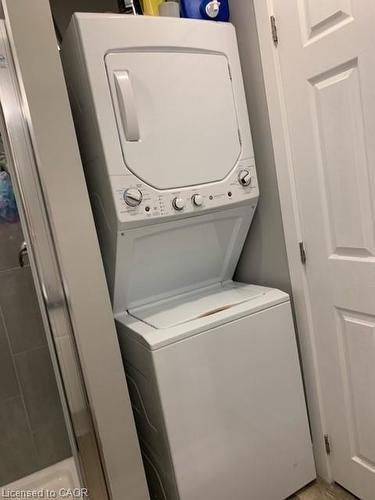 6 Howard Street, Hagersville, ON - Indoor Photo Showing Laundry Room