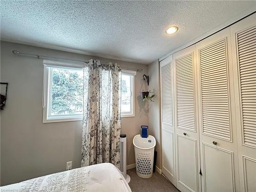62 Lewis Crescent, Kitchener, ON - Indoor Photo Showing Bedroom