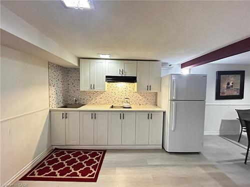 62 Lewis Crescent, Kitchener, ON - Indoor Photo Showing Kitchen