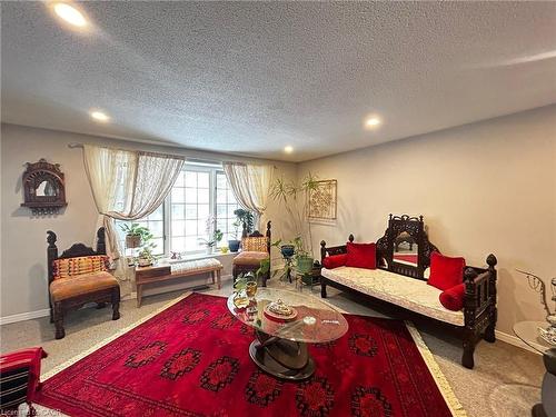 62 Lewis Crescent, Kitchener, ON - Indoor