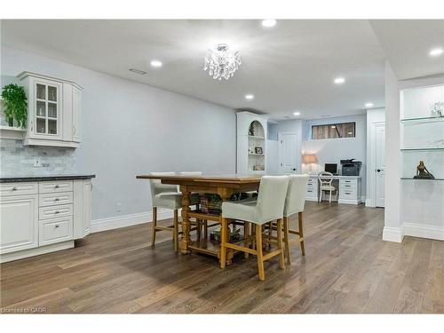 2073 Deramore Drive, Oakville, ON - Indoor Photo Showing Dining Room