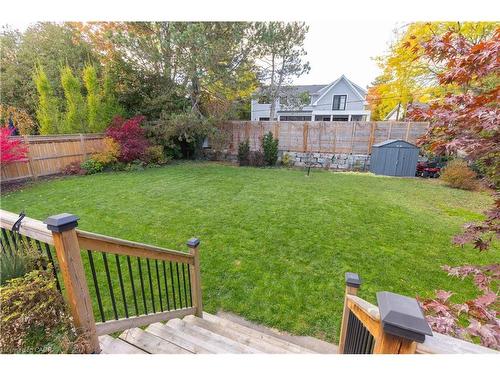 2073 Deramore Drive, Oakville, ON - Outdoor