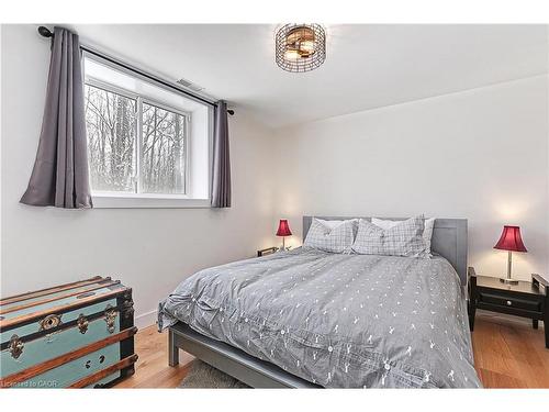 234 Canrobert Street, Eugenia, ON - Indoor Photo Showing Bedroom