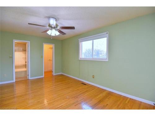 689 Penny Lane, Burlington, ON - Indoor Photo Showing Other Room