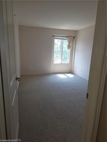 7 Glory Hill Road, St. Catharines, ON - Indoor Photo Showing Other Room