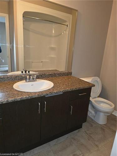 7 Glory Hill Road, St. Catharines, ON - Indoor Photo Showing Bathroom
