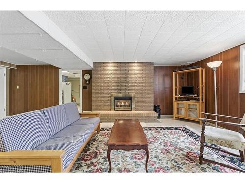 6780 Mcniven Road, Burlington, ON - Indoor With Fireplace