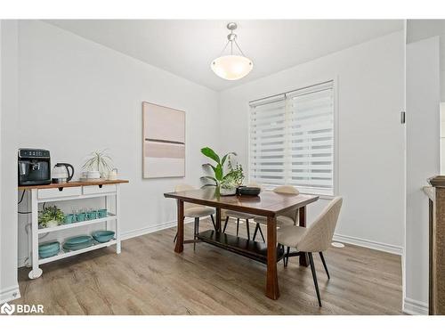 1254 Havelock Gardens, Milton, ON - Indoor Photo Showing Dining Room