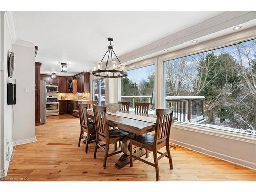 7 Birchway Place, Acton, ON - Indoor Photo Showing Dining Room