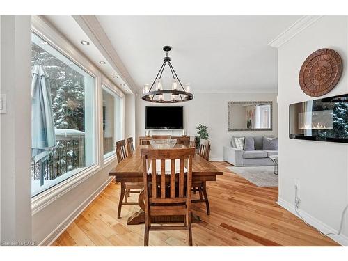 7 Birchway Place, Acton, ON - Indoor Photo Showing Dining Room