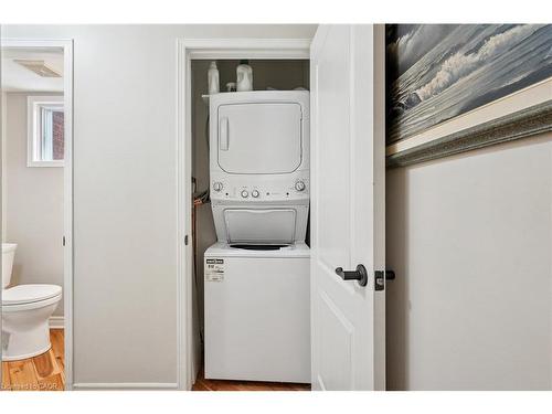 7 Birchway Place, Acton, ON - Indoor Photo Showing Laundry Room