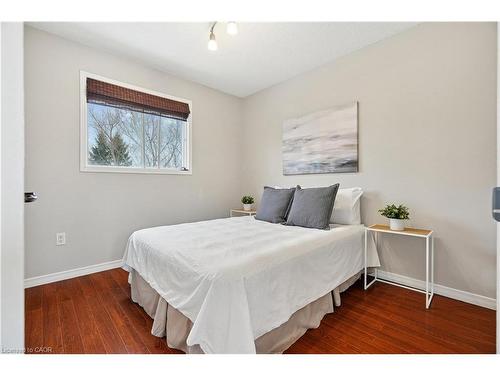 7 Birchway Place, Acton, ON - Indoor Photo Showing Bedroom