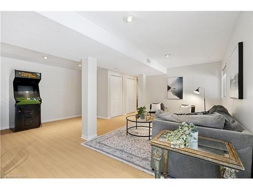 7 Birchway Place, Acton, ON - Indoor Photo Showing Other Room