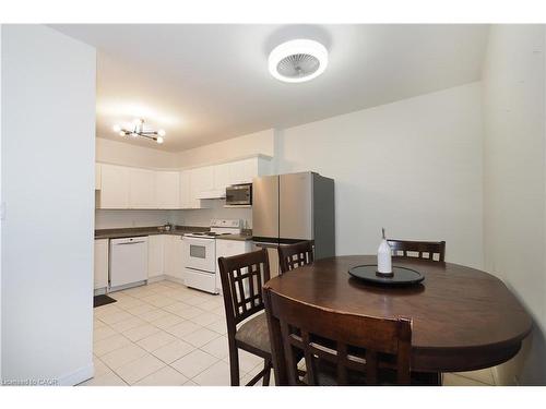 701-255 Keats Way, Waterloo, ON - Indoor