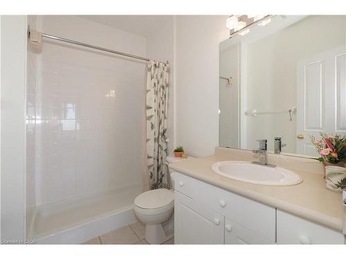 701-255 Keats Way, Waterloo, ON - Indoor Photo Showing Bathroom