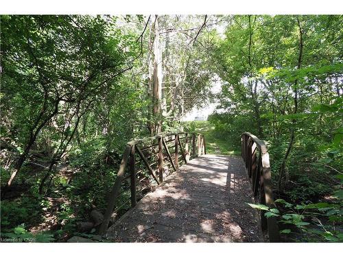 701-255 Keats Way, Waterloo, ON - Outdoor