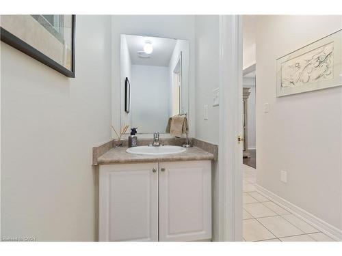 573 Gardenbrook Avenue, Oakville, ON - Indoor Photo Showing Bathroom