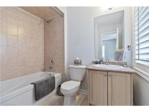 573 Gardenbrook Avenue, Oakville, ON - Indoor Photo Showing Bathroom
