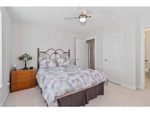573 Gardenbrook Avenue, Oakville, ON - Indoor Photo Showing Bedroom