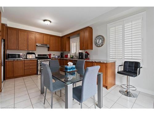 573 Gardenbrook Avenue, Oakville, ON - Indoor