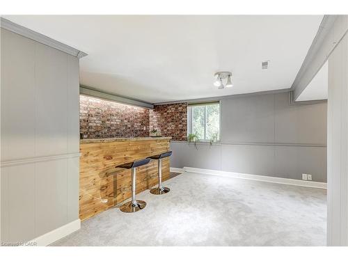 1216 De Quincy Crescent, Burlington, ON - Indoor Photo Showing Other Room