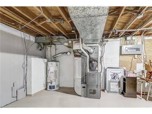 1216 De Quincy Crescent, Burlington, ON - Indoor Photo Showing Basement